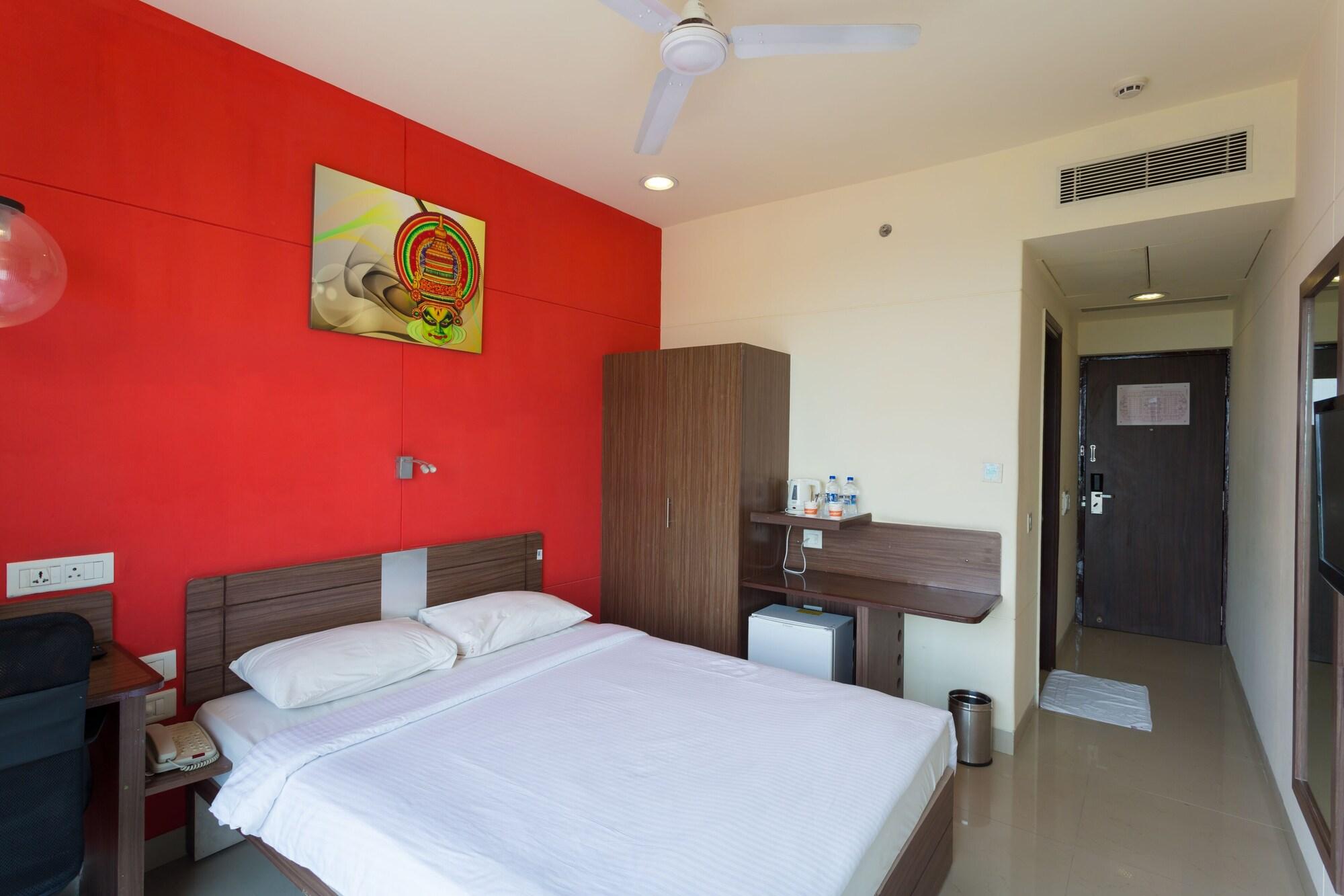 Trivandrum Kazhakuttam Buitenkant foto